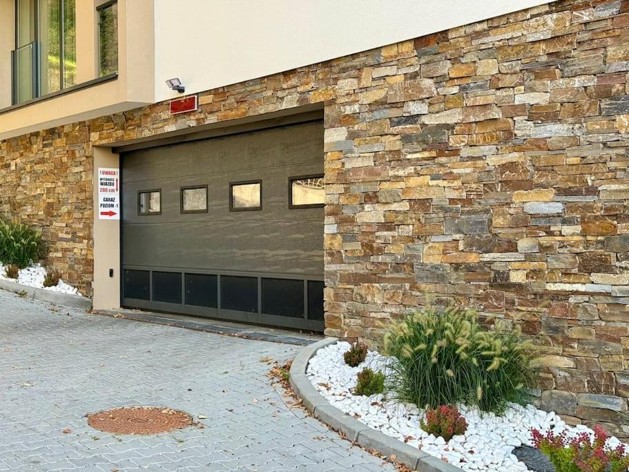 Art & Sunski Studio Z Garazem Podziemnym Krynica-Zdrój Exterior foto